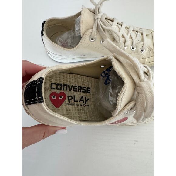 Converse Comme De Garçons Women’s White Low Sneakers Red Heart Size 8 - Picture 5 of 8